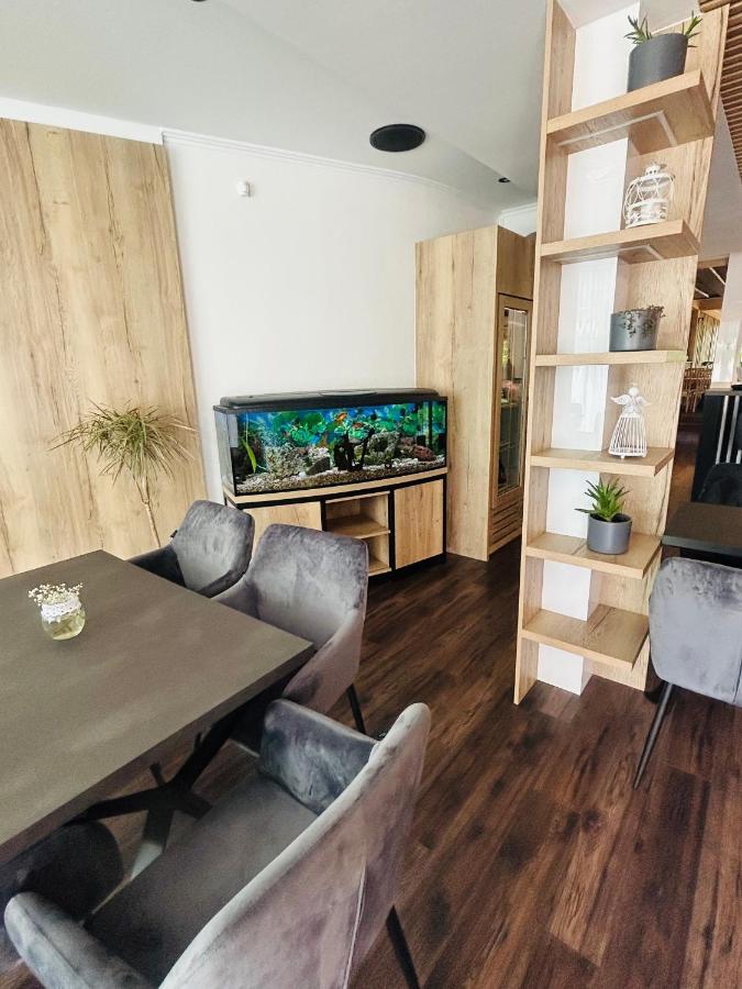 Penzion Benedikti Prievidza Extérieur photo