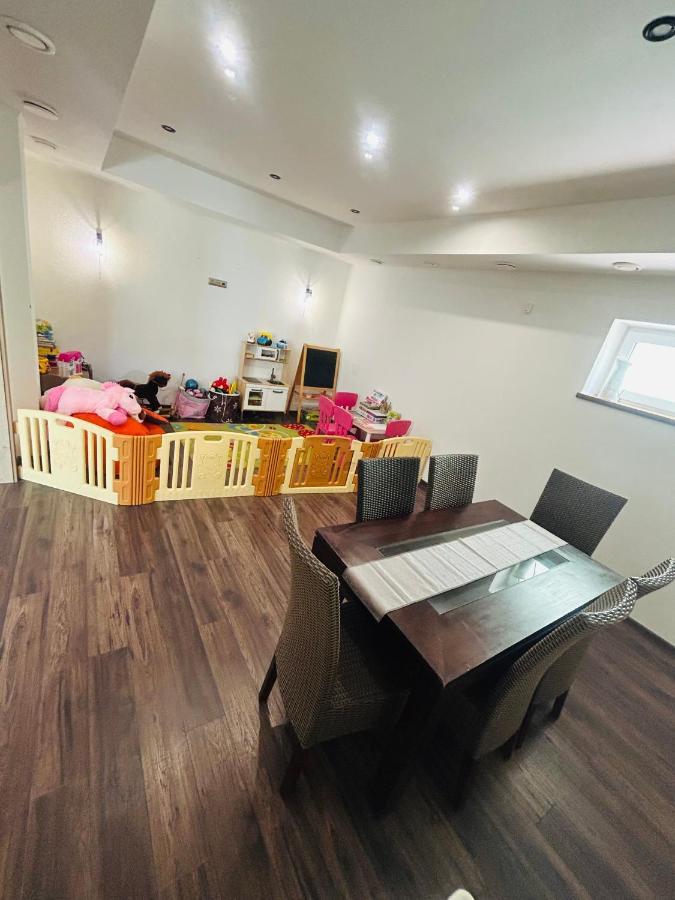 Penzion Benedikti Prievidza Extérieur photo
